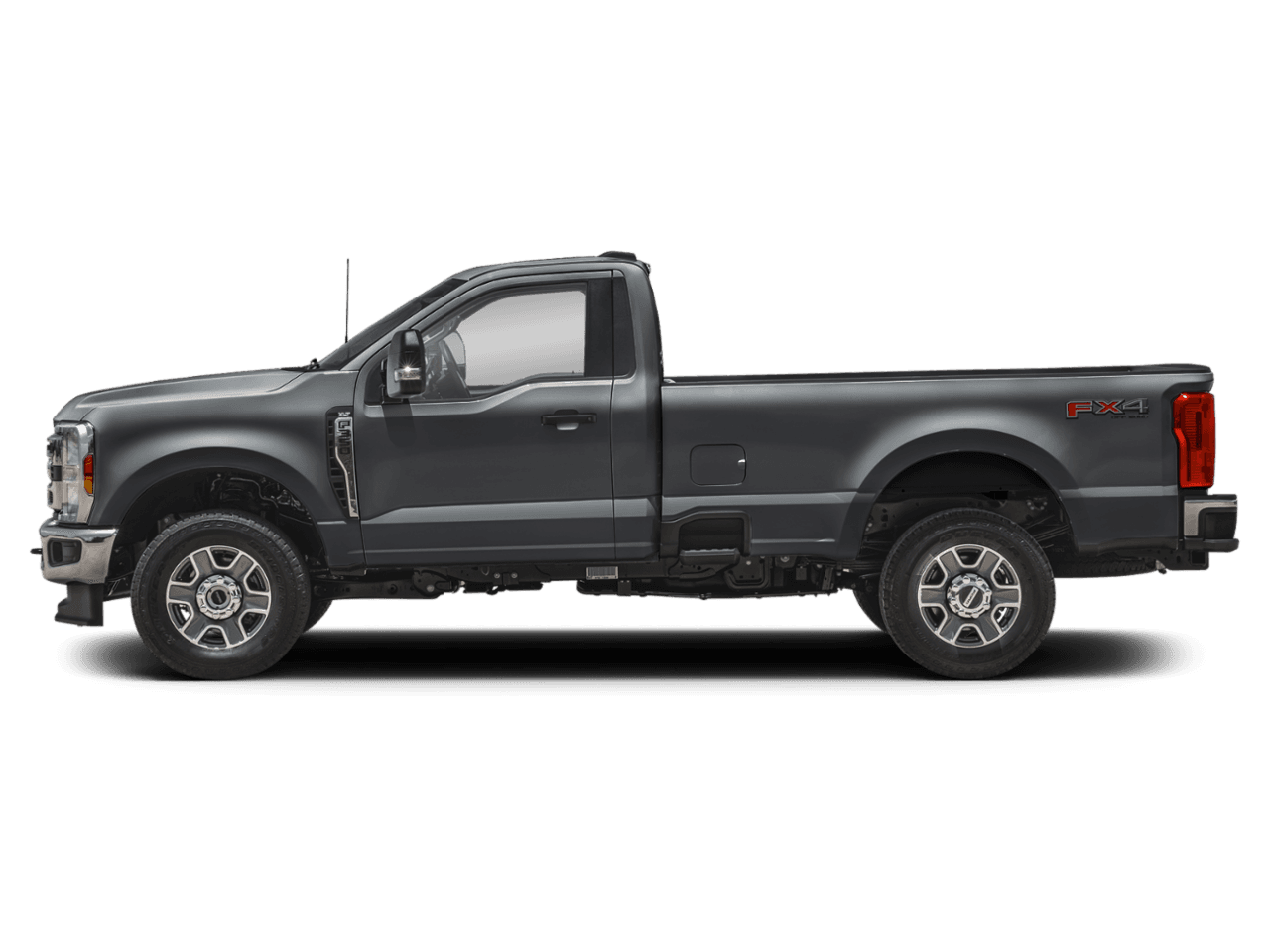 2024 Ford Super Duty F-350 DRW XLT - Profile, facing to the left