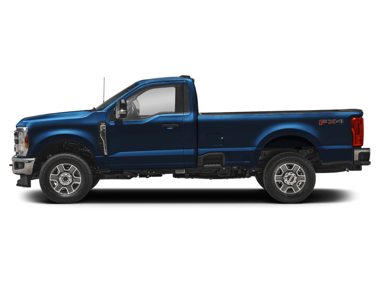 2024 Ford Super Duty F-350 SRW XLT - Profile, facing to the left