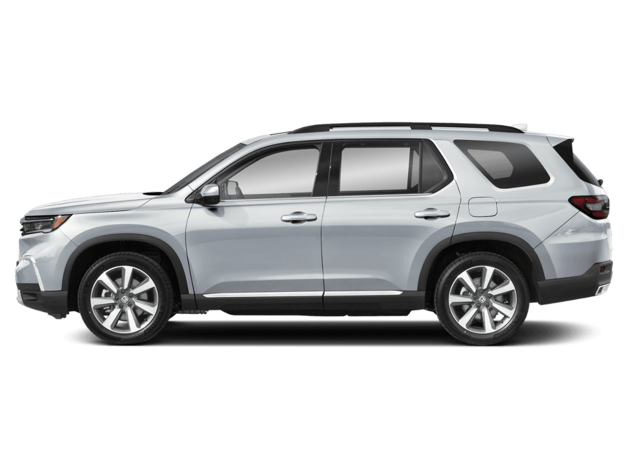 2025 Honda Pilot Touring - Profile, facing to the left