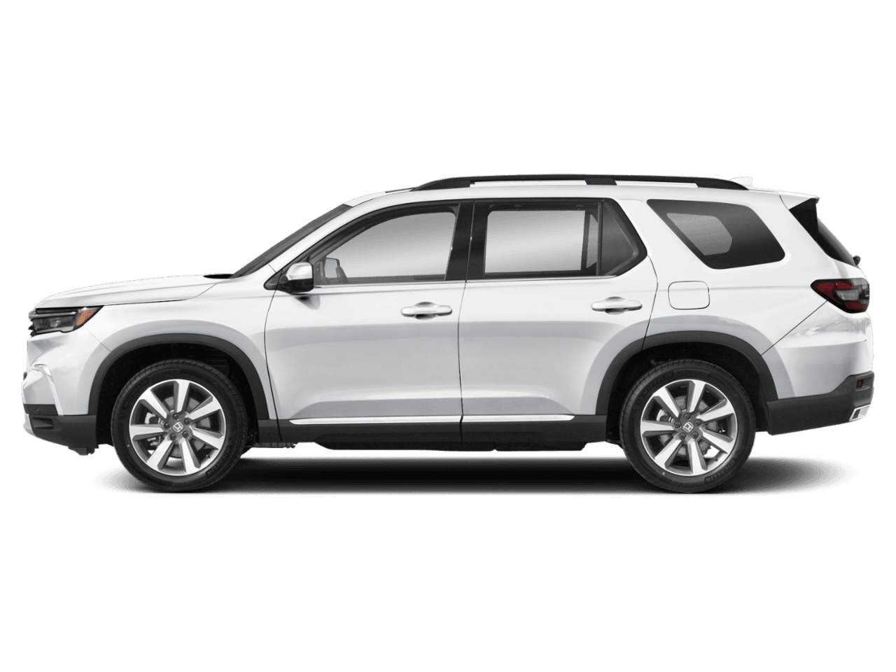 2025 Honda Pilot Touring - Profile, facing to the left