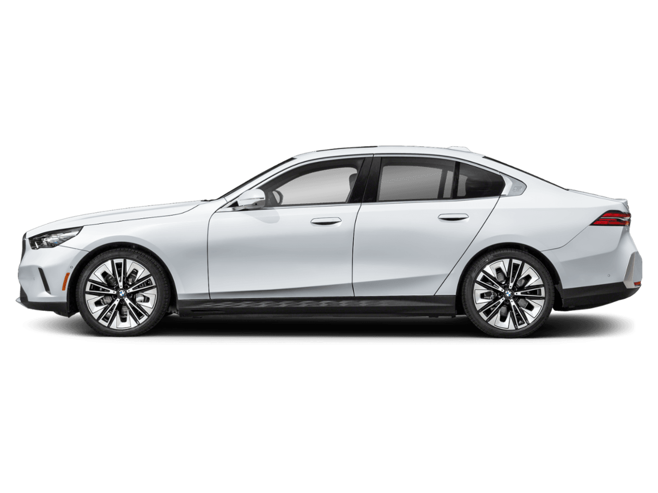 2025 BMW i5 xDrive40 - Profile, facing to the left
