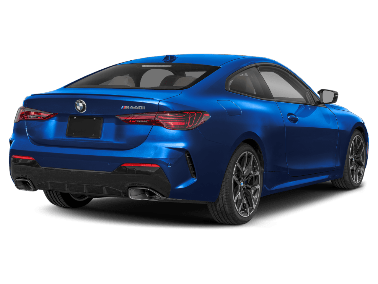 2025 BMW 4 Series M440i xDrive - Rear 3/4, facing to the right