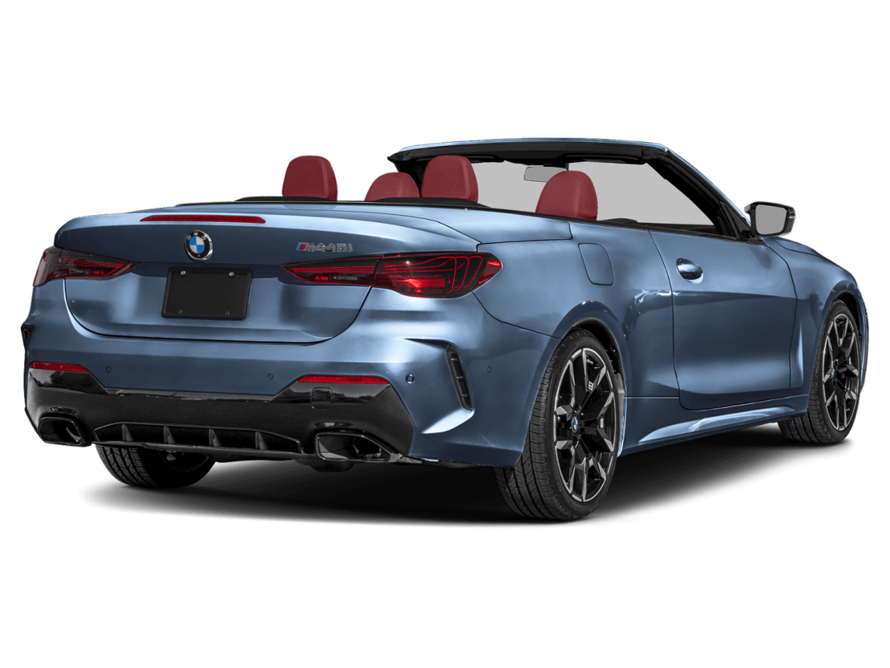 2025 BMW 4 Series M440i xDrive - Rear 3/4, facing to the right