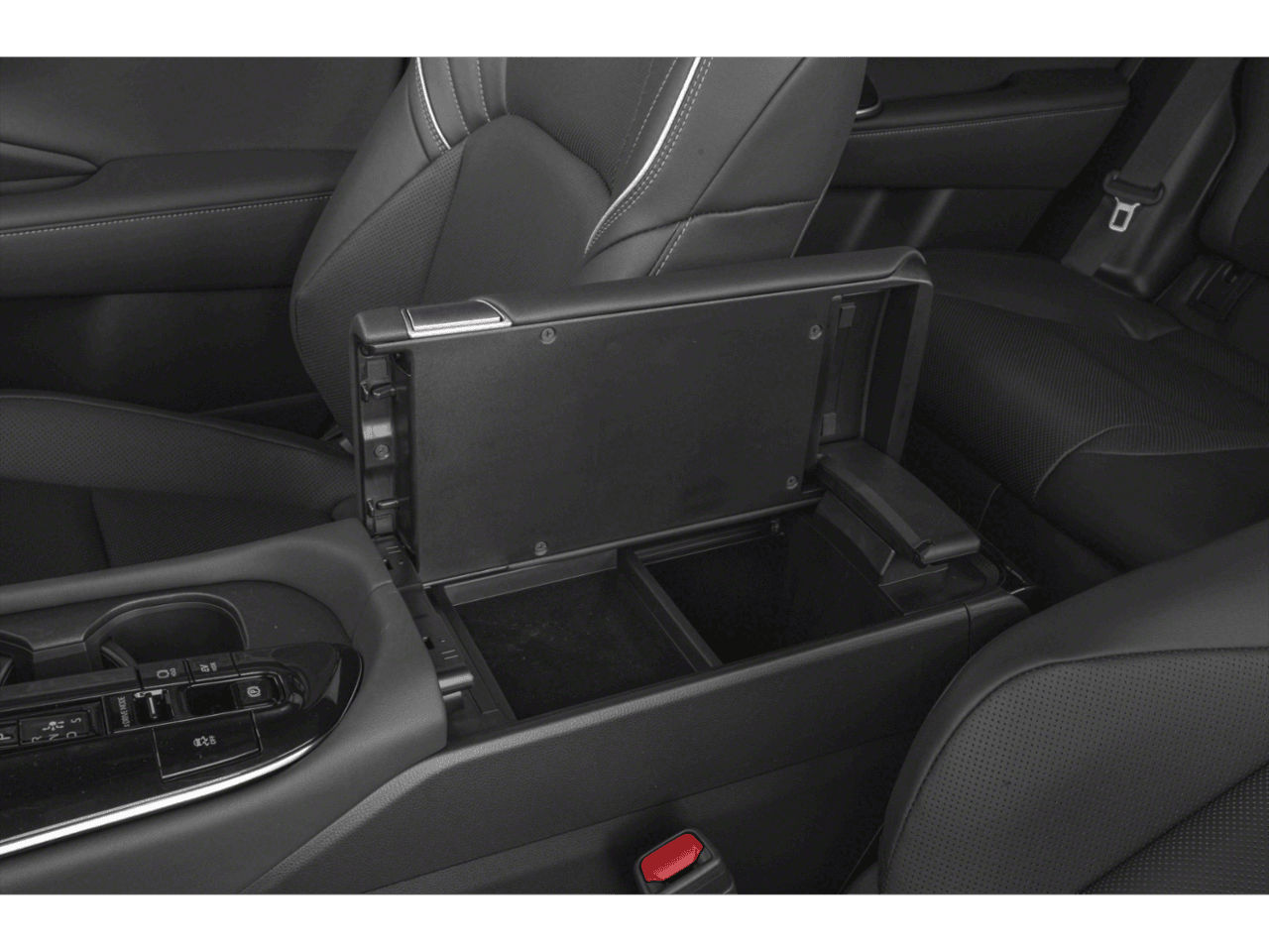 2025 Toyota Crown Signia XLE - Interior Center Storage Console