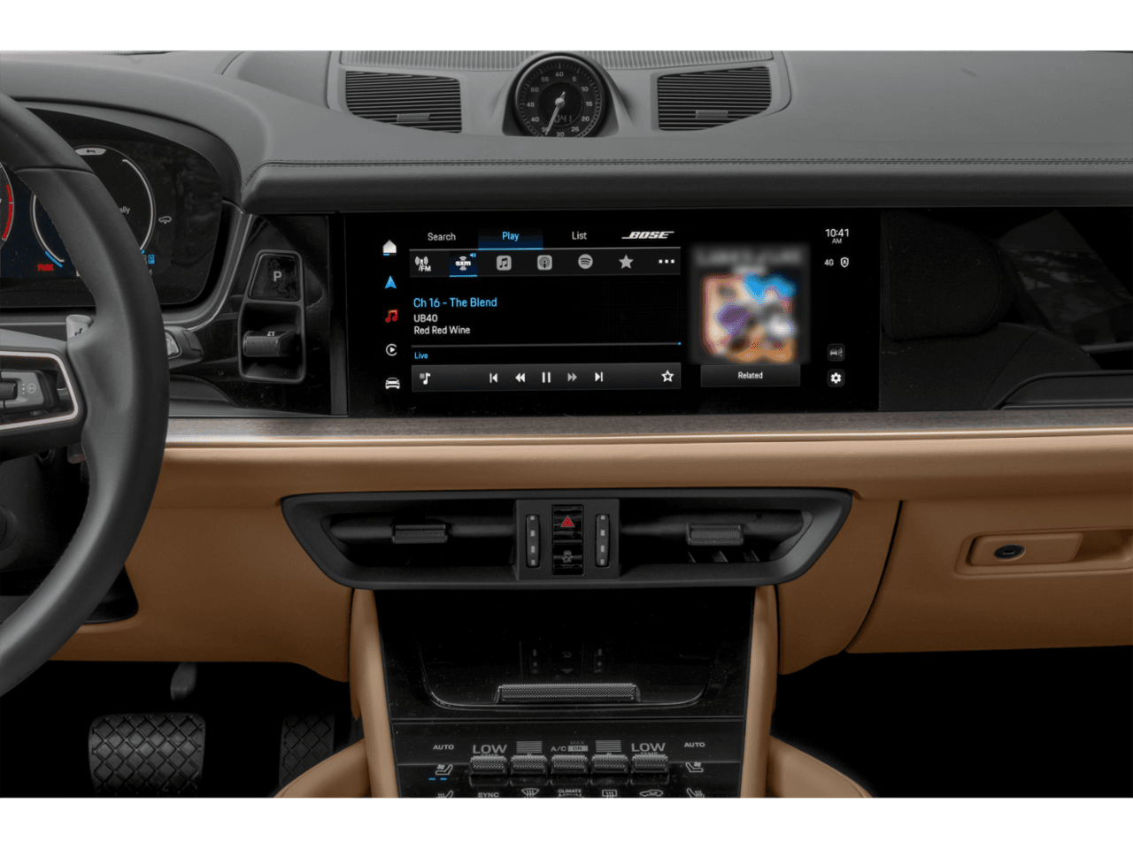 2025 Porsche Cayenne Turbo E-Hybrid - Interior Stereo System