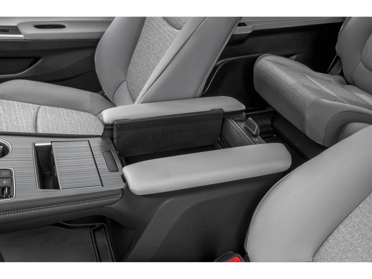 2025 Toyota Sienna LE - Interior Center Storage Console