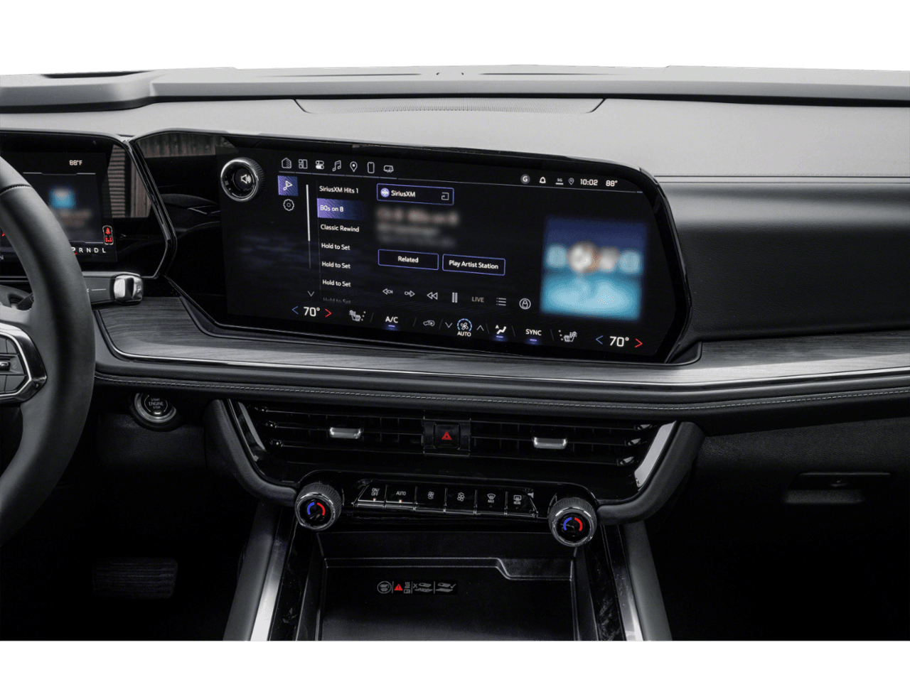 2025 Chevrolet Suburban LT - Interior Stereo System