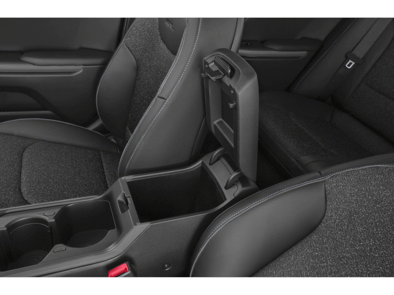 2025 Kia K4 GT-Line - Interior Center Storage Console
