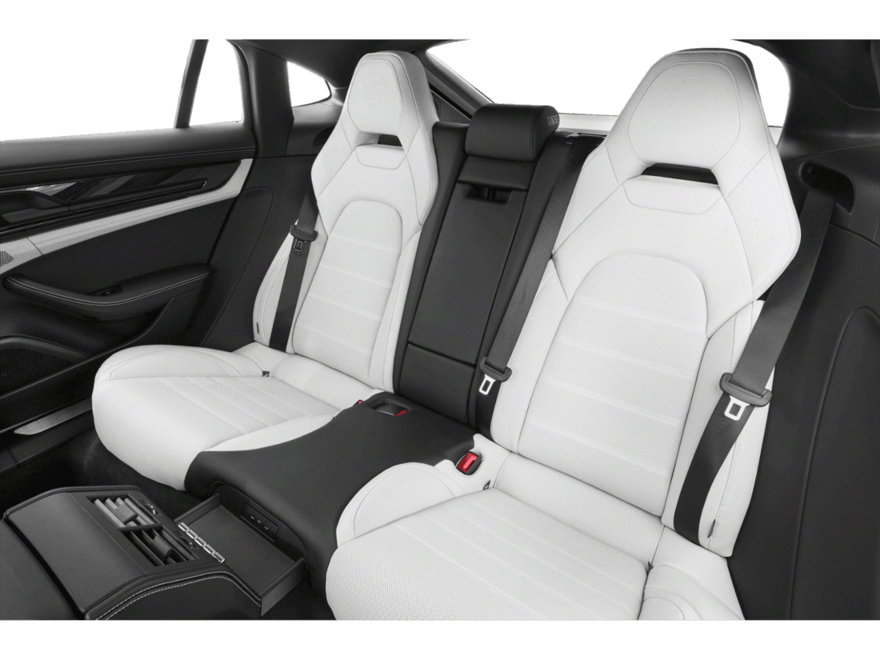 2025 Porsche Panamera GTS - Interior Rear seats