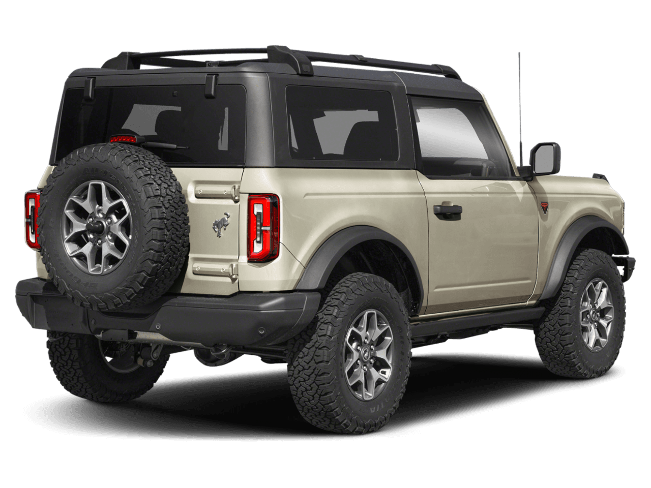 2025 Ford Bronco Badlands - Rear 3/4, facing to the right