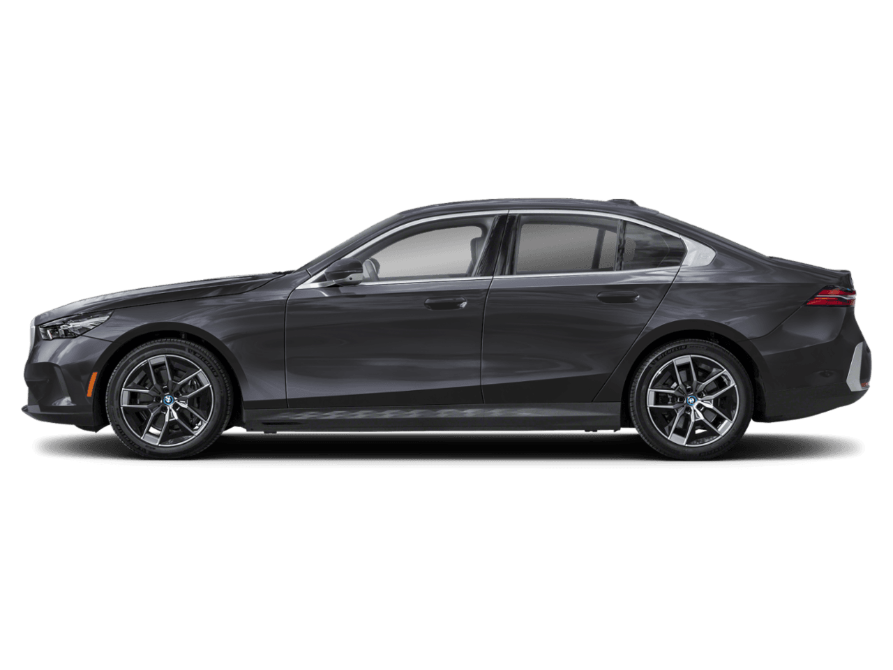 2026 BMW i5 eDrive40 - Profile, facing to the left