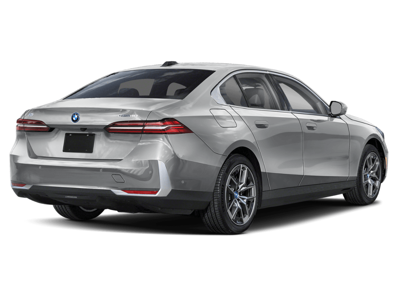 2026 BMW i5 eDrive40 - Rear 3/4, facing to the right