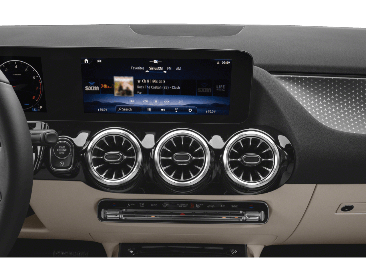 2026 Mercedes-Benz GLA GLA 250 - Interior Stereo System