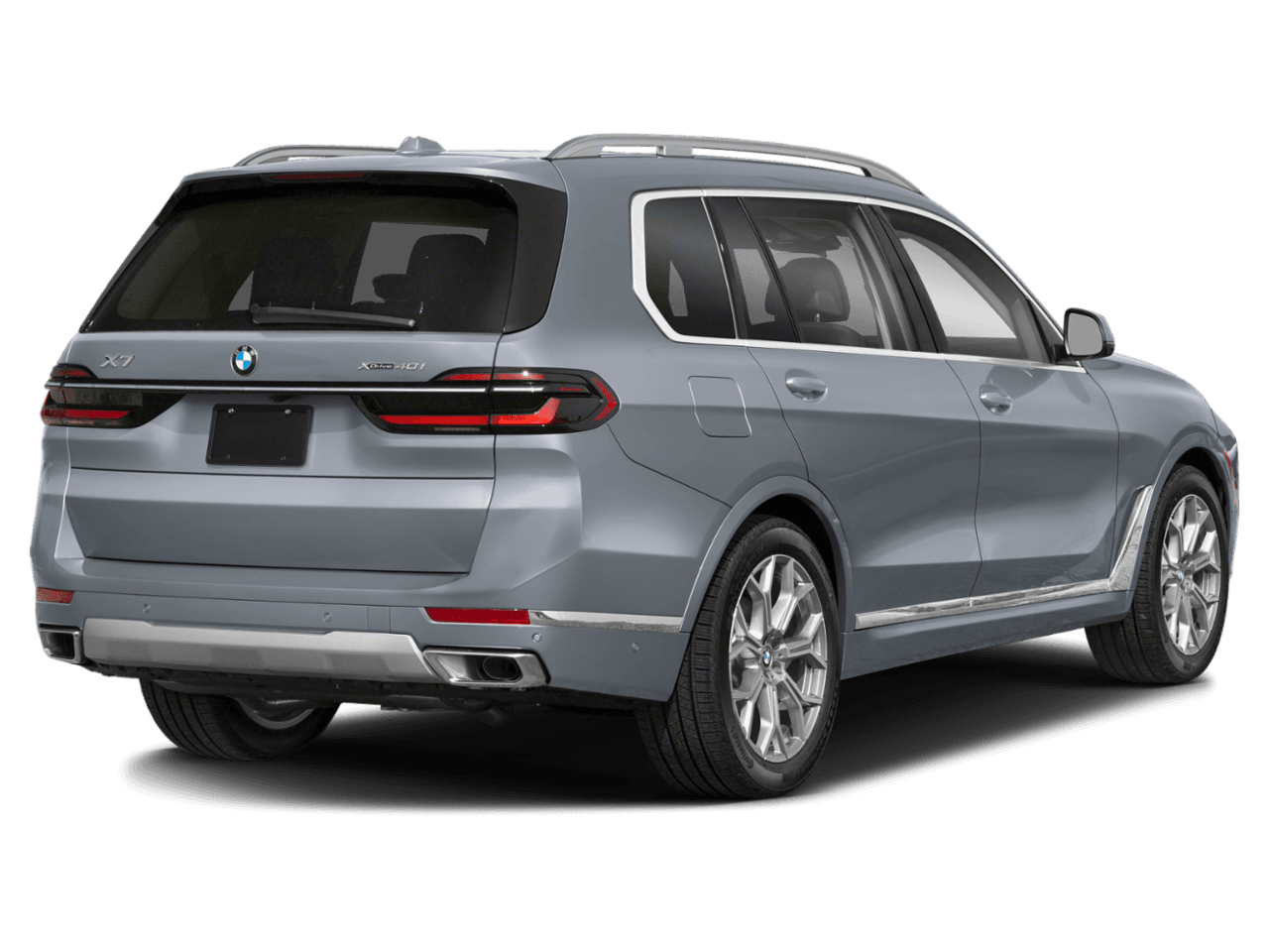 2026 BMW X7 M60i - Rear 3/4, facing to the right