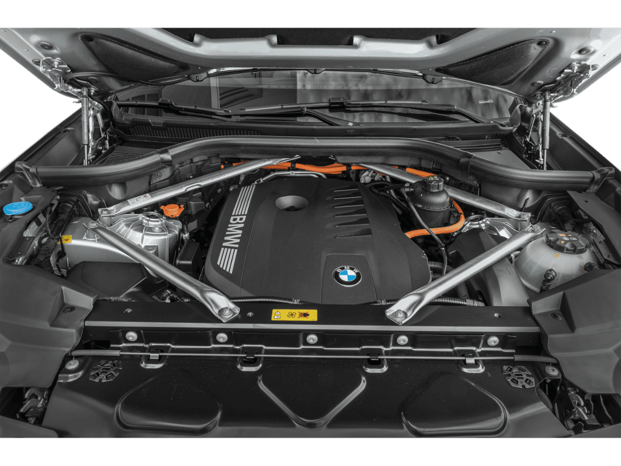 2026 BMW X5 xDrive50e - Interior Engine Shot Feature