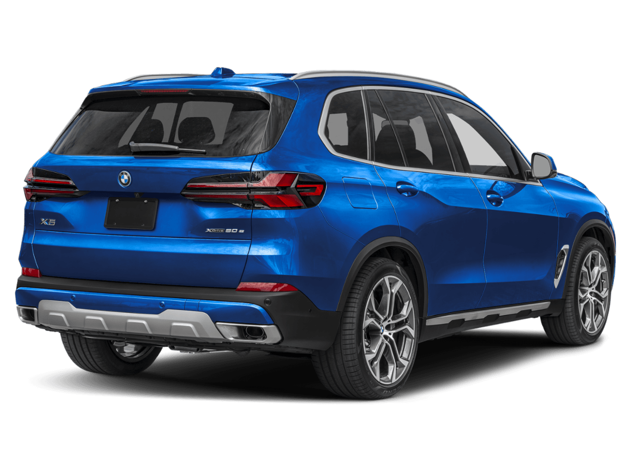 2026 BMW X5 xDrive50e - Rear 3/4, facing to the right