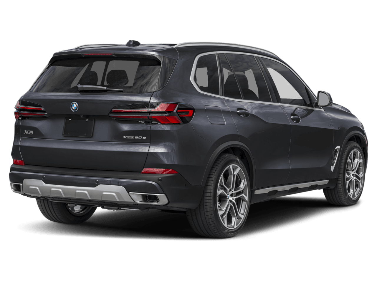 2026 BMW X5 xDrive50e - Rear 3/4, facing to the right