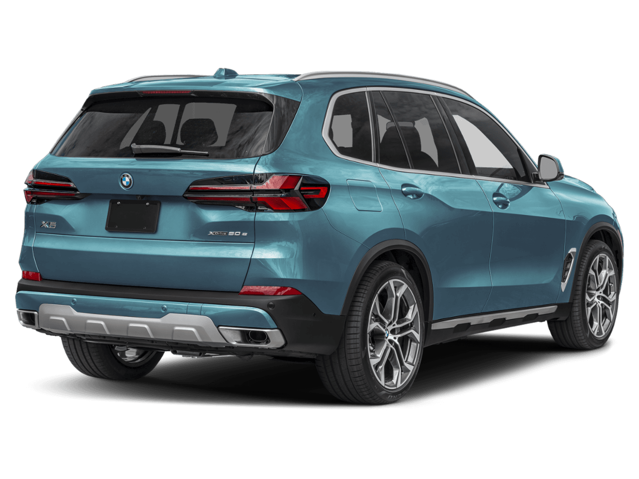 2026 BMW X5 xDrive50e - Rear 3/4, facing to the right