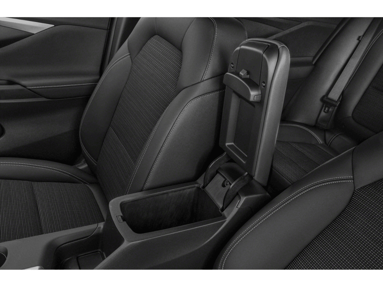 2026 Buick Envista Avenir - Interior Center Storage Console