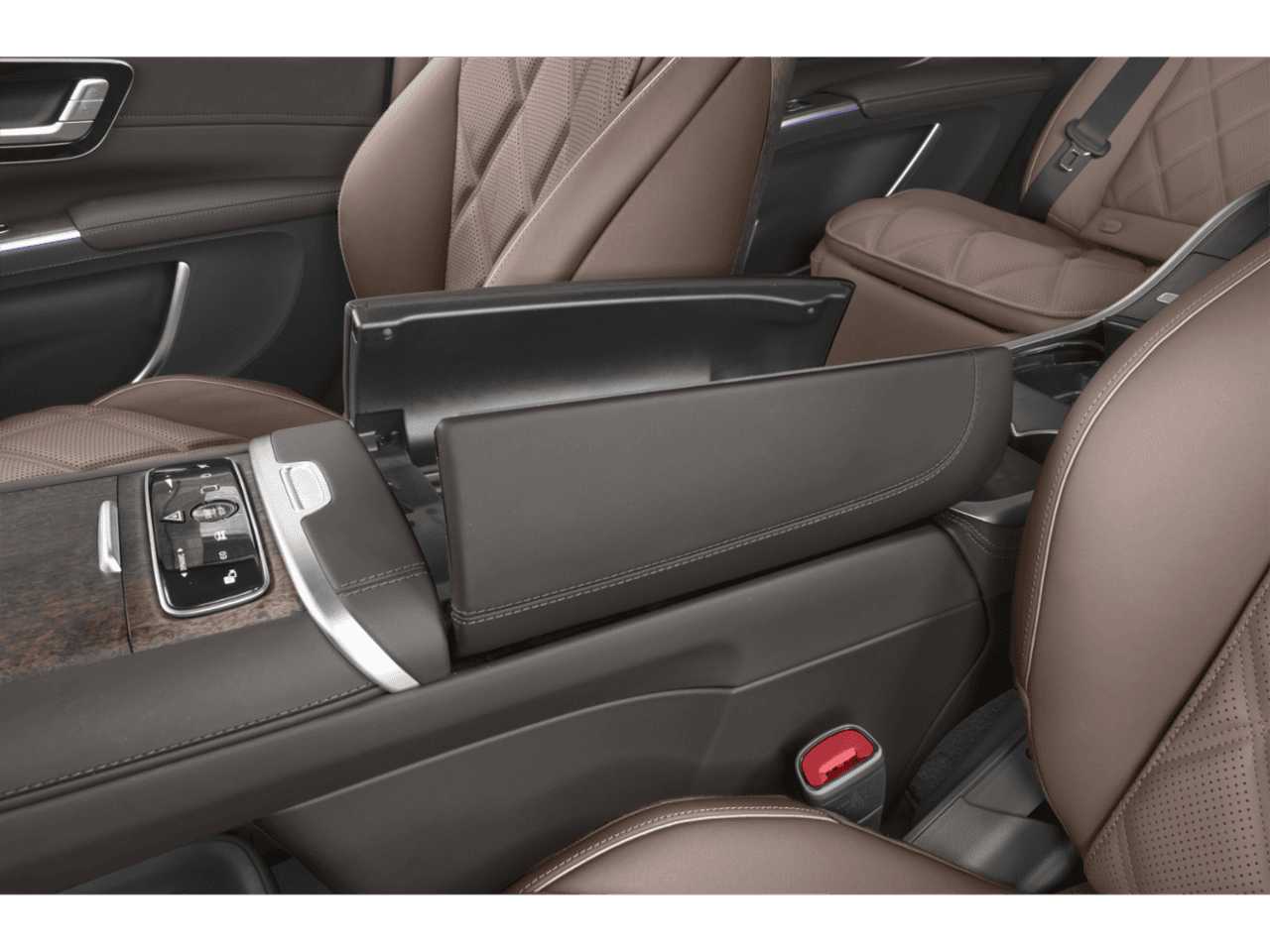 2026 Mercedes-Benz EQS Maybach EQS 680 - Interior Center Storage Console