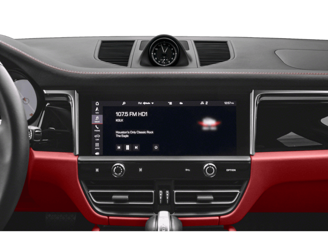 2026 Porsche Macan S - Interior Stereo System