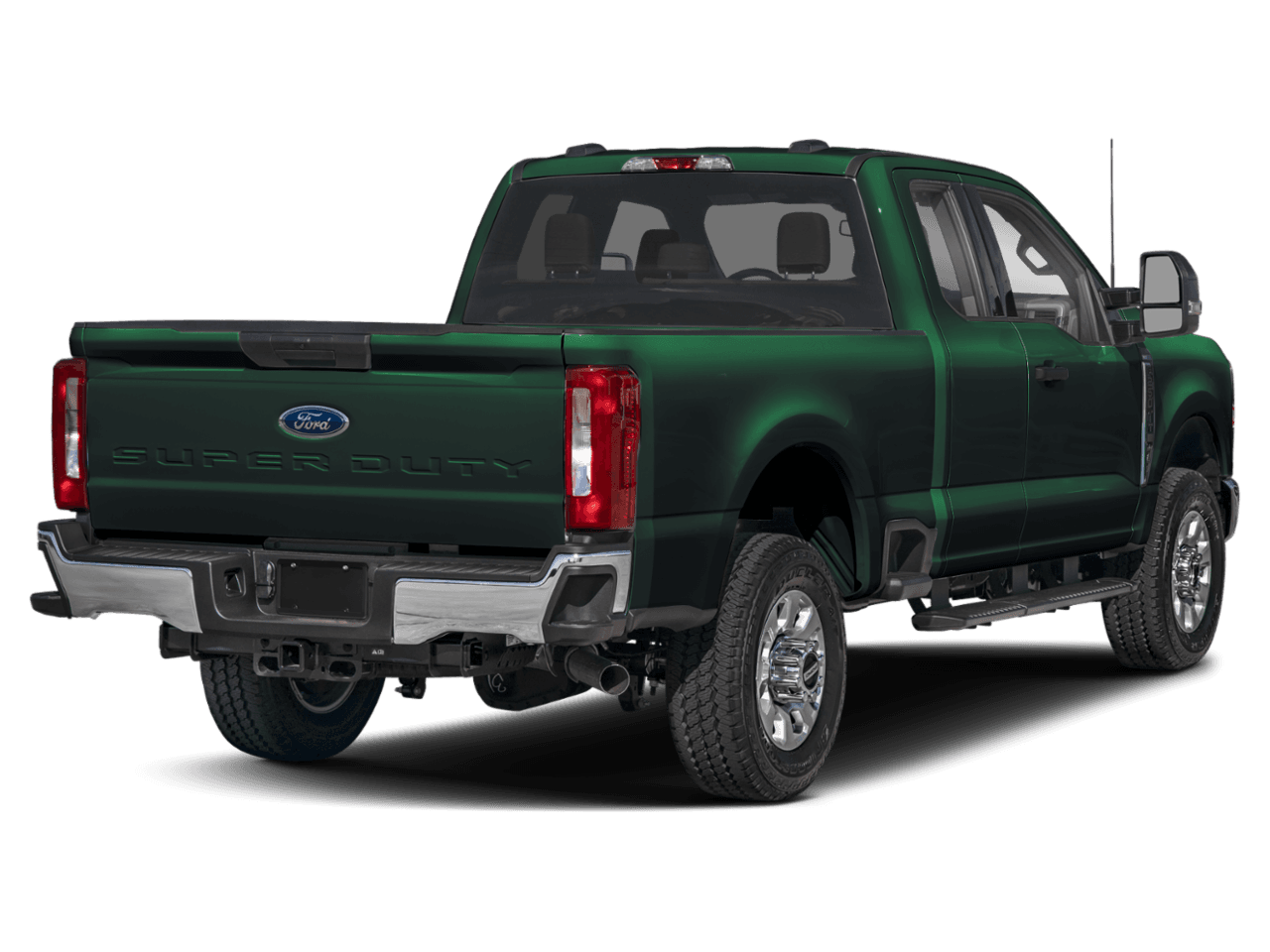 2026 Ford Super Duty F-250 SRW XLT - Rear 3/4, facing to the right
