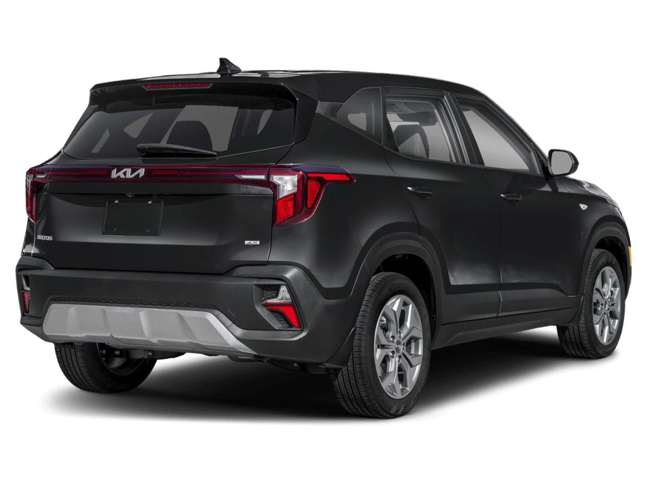 2026 Kia Seltos LX - Rear 3/4, facing to the right