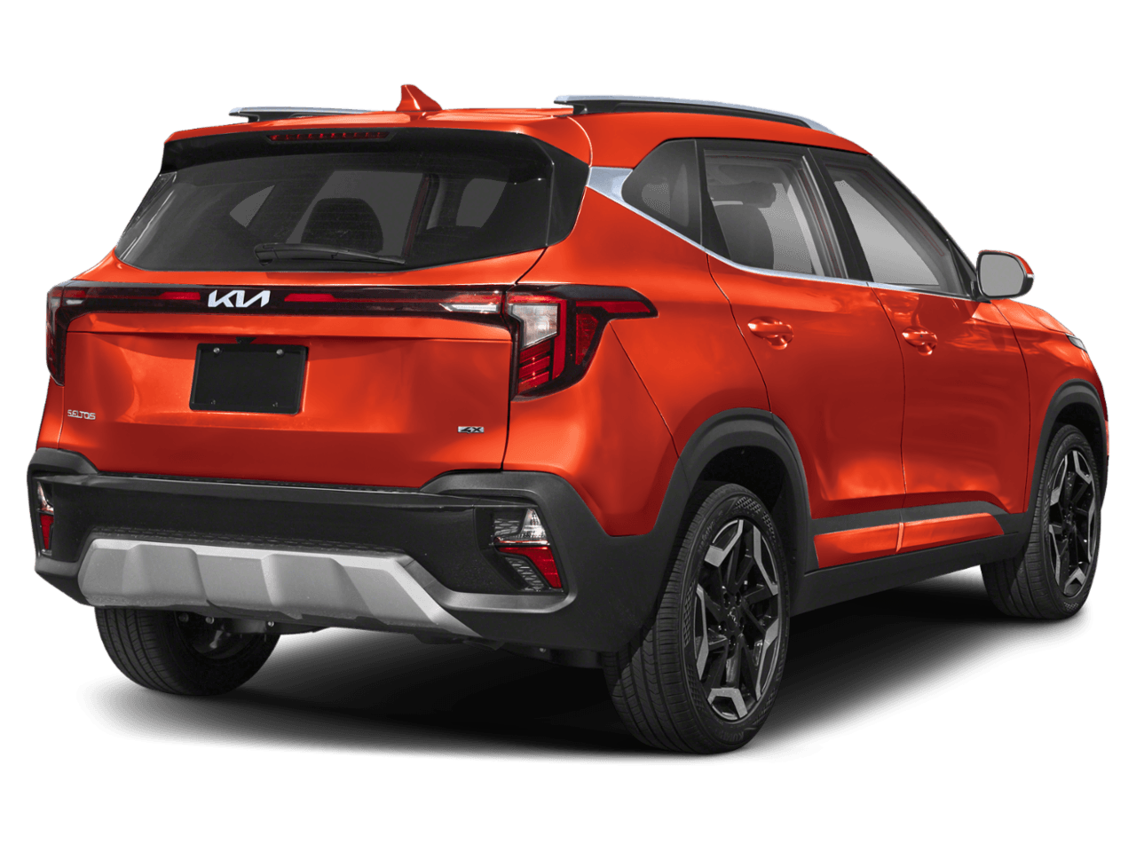 2026 Kia Seltos SX - Rear 3/4, facing to the right