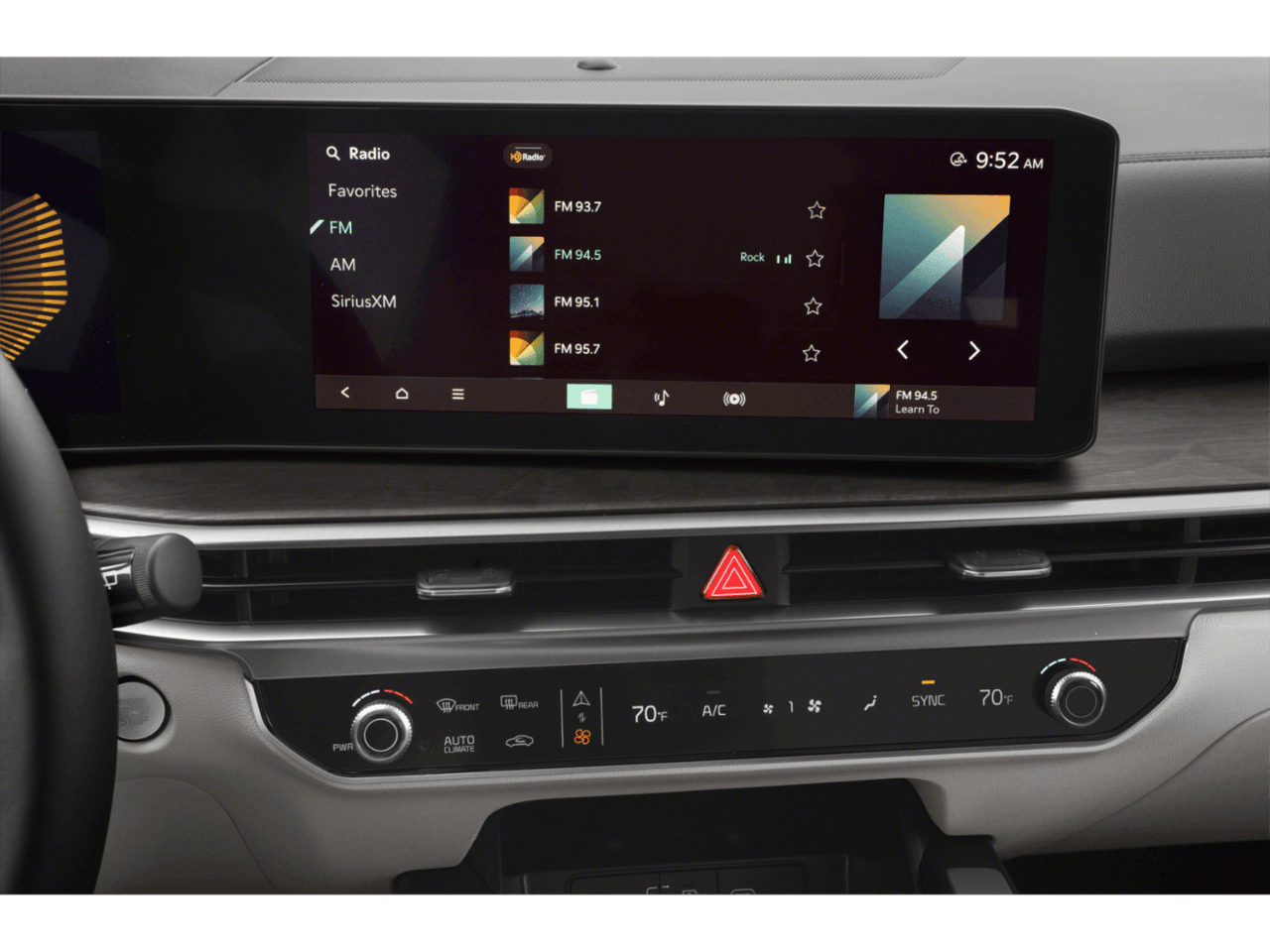 2026 Kia Sorento X-Line EX - Interior Stereo System