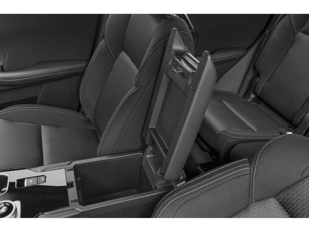 2026 Mitsubishi Outlander ES - Interior Center Storage Console