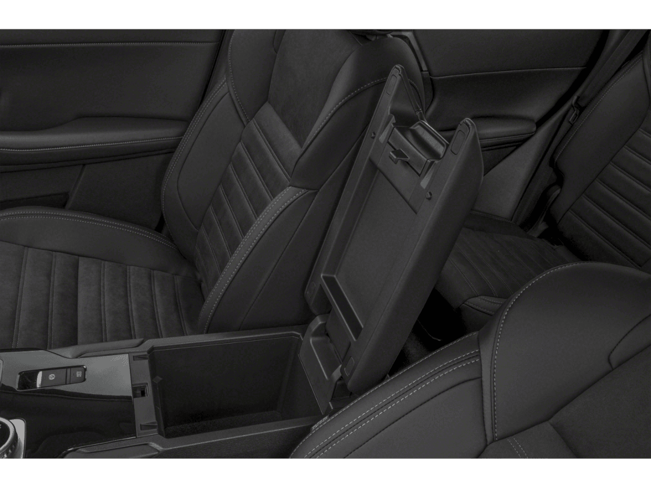 2026 Mitsubishi Outlander SE - Interior Center Storage Console