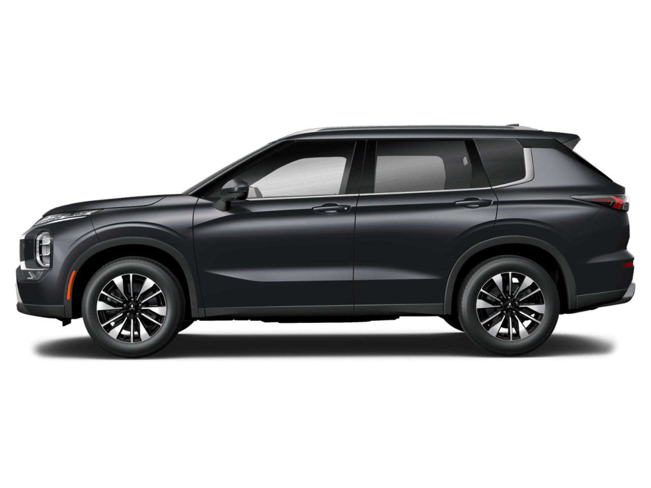 2026 Mitsubishi Outlander LE - Profile, facing to the left