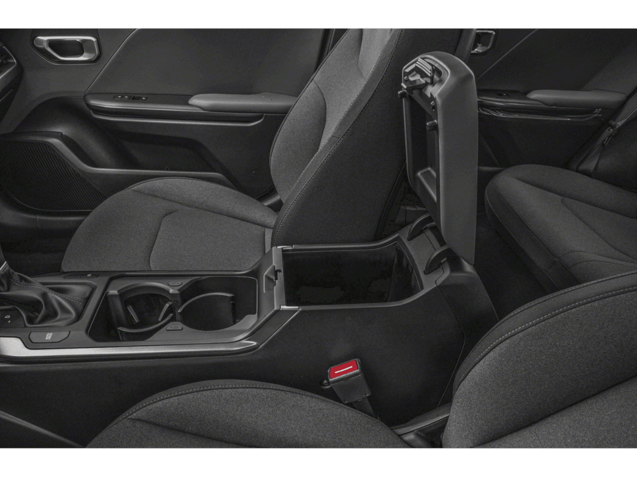 2026 Kia K4 LXS - Interior Center Storage Console