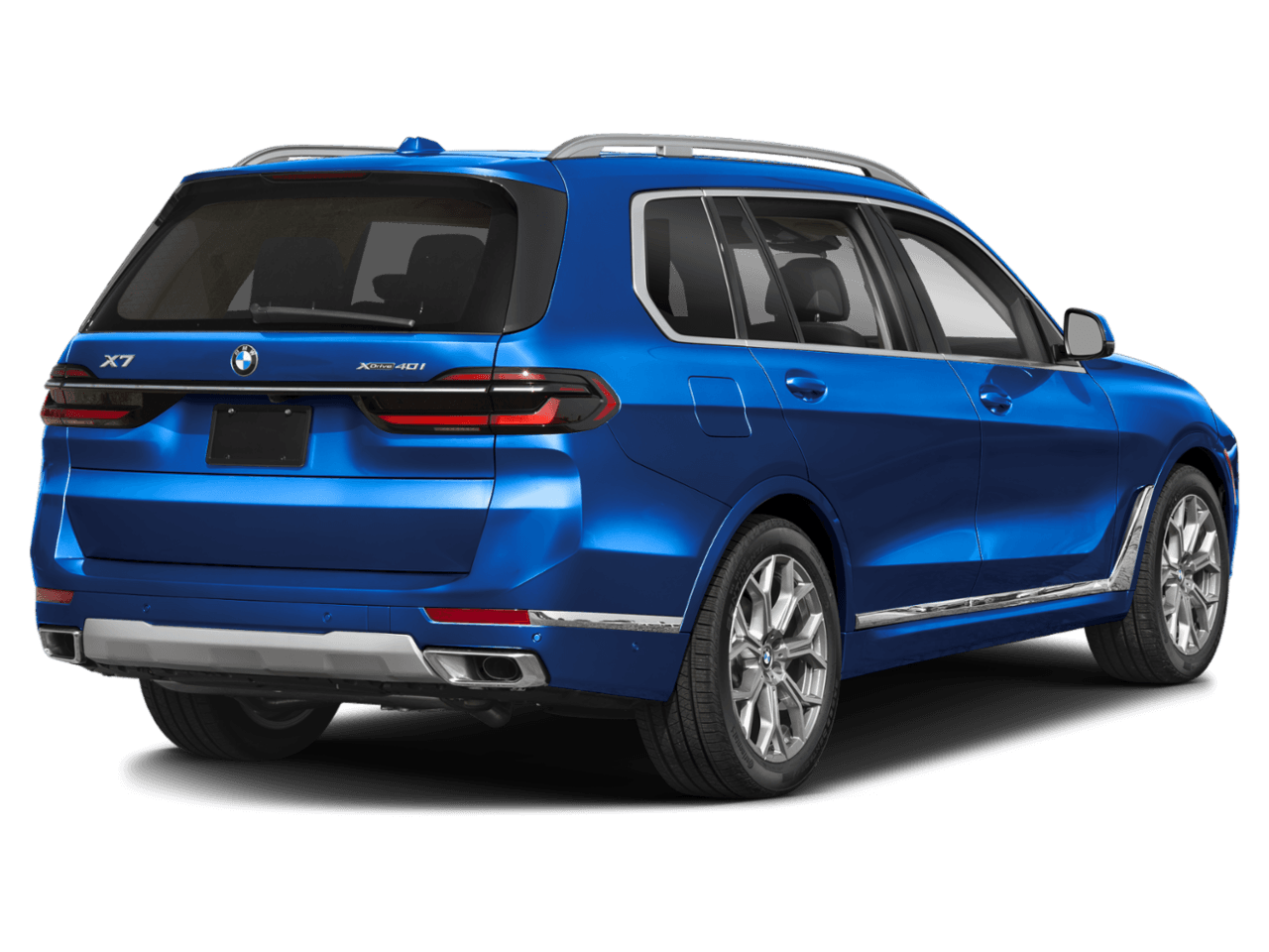2027 BMW X7 M60i - Rear 3/4, facing to the right