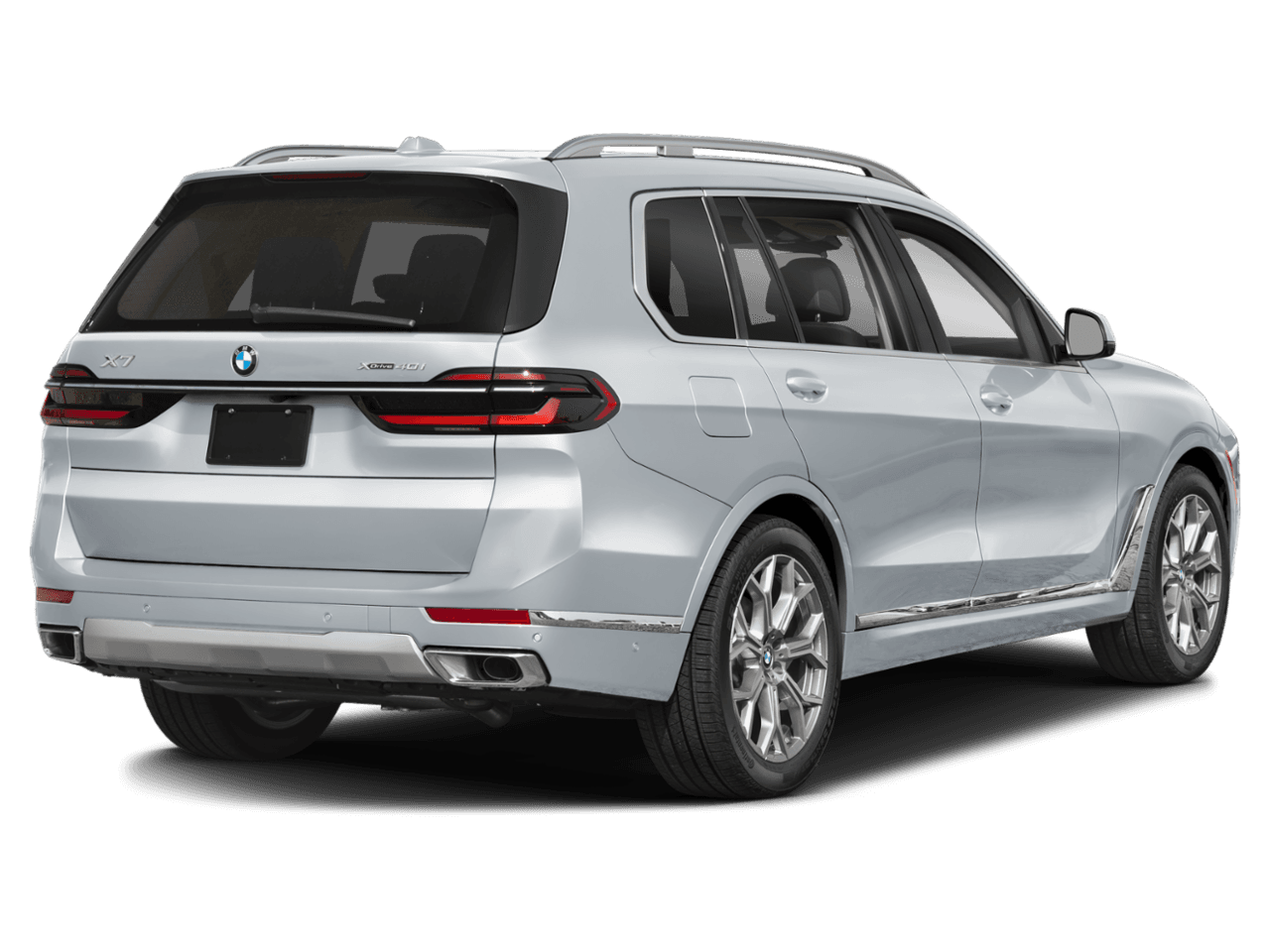 2027 BMW X7 M60i - Rear 3/4, facing to the right