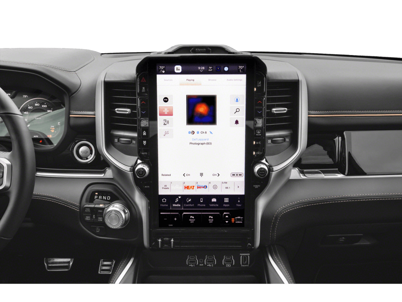 2027 Ram 1500 Tungsten - Interior Stereo System